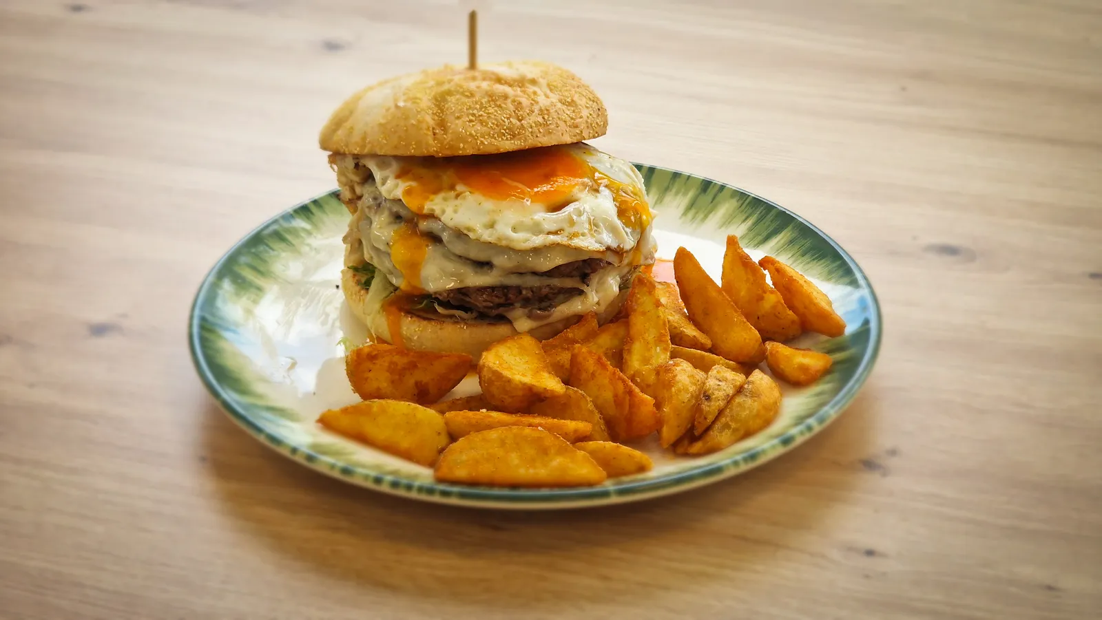 Burger Gym&Ñam
